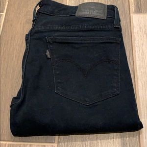 Women’s Levi’s stretch 711 skinny jeans